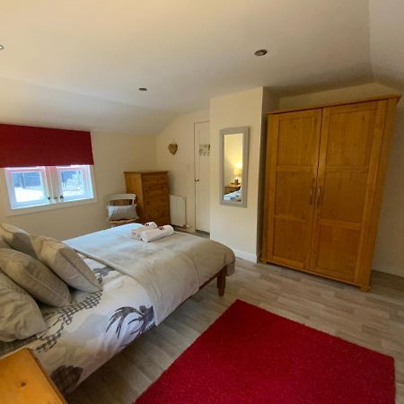 Deeside Snugs Apartments Kincardine O'Neil Luaran gambar