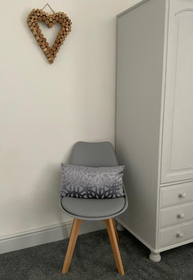 Deeside Snugs Apartments Kincardine O'Neil Luaran gambar